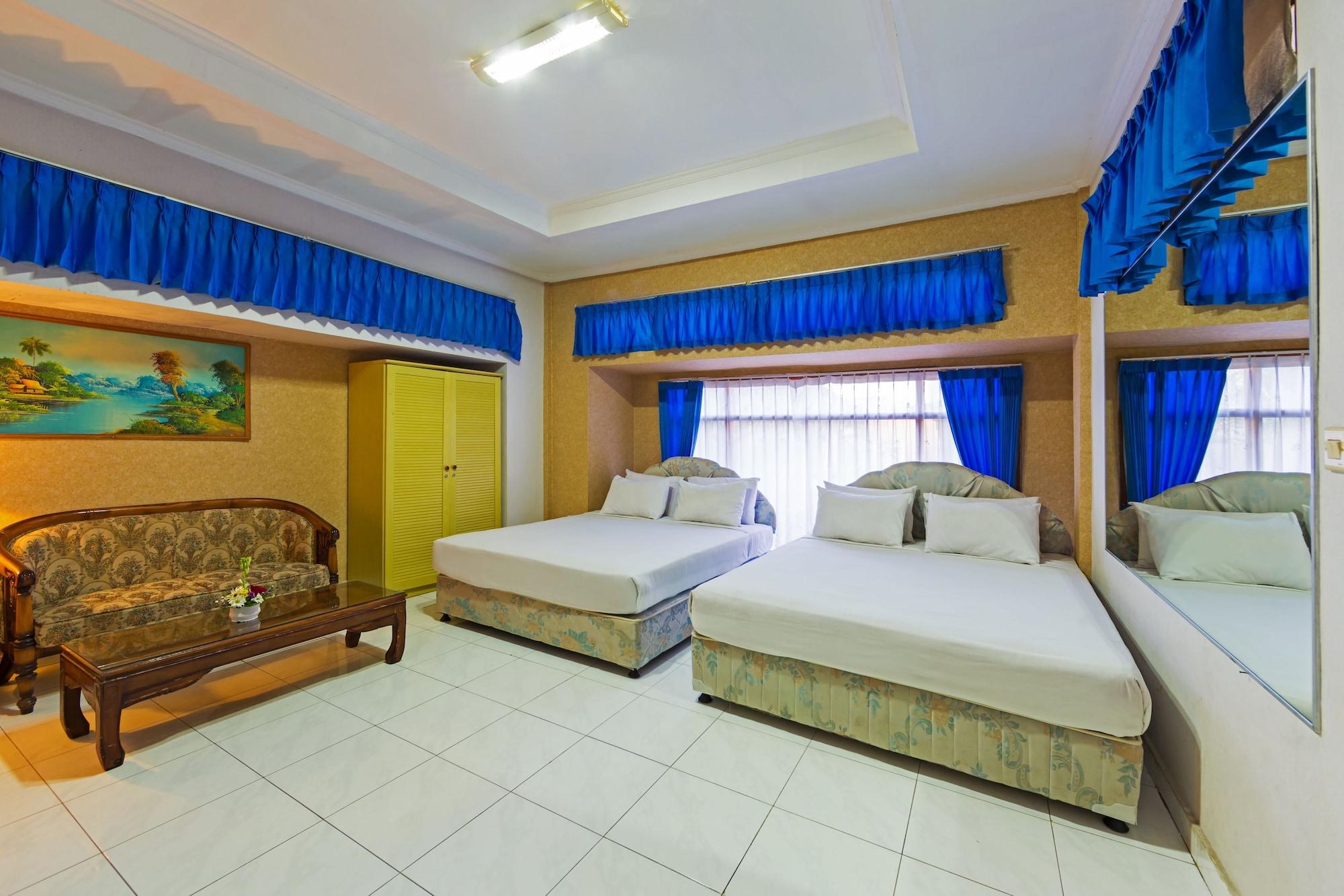 Oyo 3134 Puri Tamu Hotel Джимбаран Екстер'єр фото